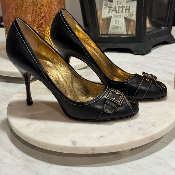 DOCE & GABBANA - AUTHENTIC — Peep Toe Pumps with Buckle Strap Heels - SIZE: 38 - Picture 3 of 16